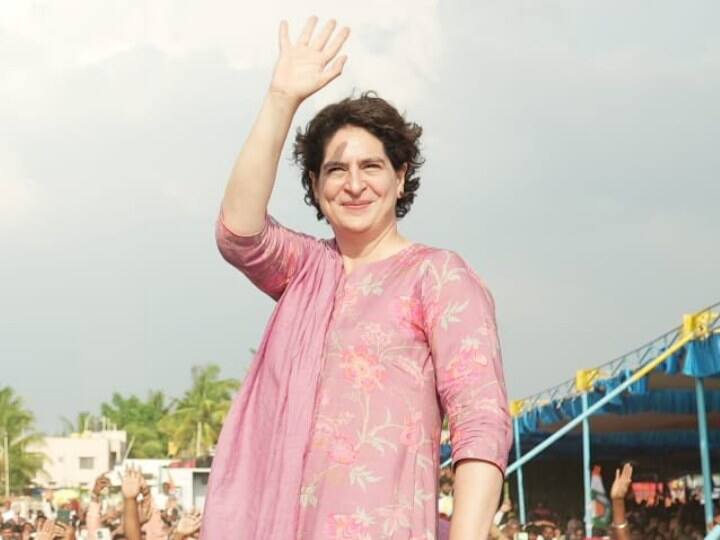 Karnataka Assembly Elections 2023 Congress General Secretary Priyanka Gandhi Promise to Karnataka anganwadi workers ann Karnataka Election 2023: प्रियंका गांधी ने बताया किन मुद्दों पर लड़ा जा रहा कर्नाटक चुनाव? इन पांच बातों का किया जिक्र