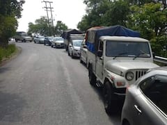 शिमला में वीकेंड पर पर्यटकों की भारी भीड़, 12 घंटे में रिकॉर्ड 17 हजार गाड़ियों की एंट्री