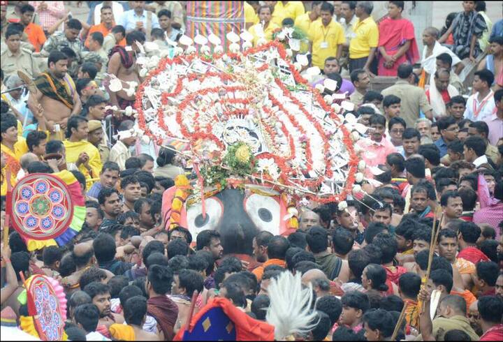 ओडिसामधील जगन्नाथ पुरीचे मंदिर हे फक्त भारतात नाही तर जगभरातील भाविकांचे श्रध्दास्थान आहे. याच जगन्नाथ पुरीच्या मंदिराची काही रहस्य आहेत. जाणून घेऊया सविस्तर..