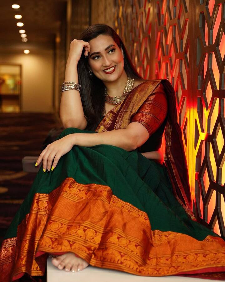 మంజూష రాంపల్లి పలు సినిమాల్లో సహాయ నటిగా నటించింది.