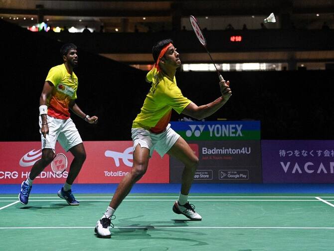 Badminton Asia Championships: Satwiksairaj and Chirag Shetty win historic  doubles Gold medal in Dubai - India Today