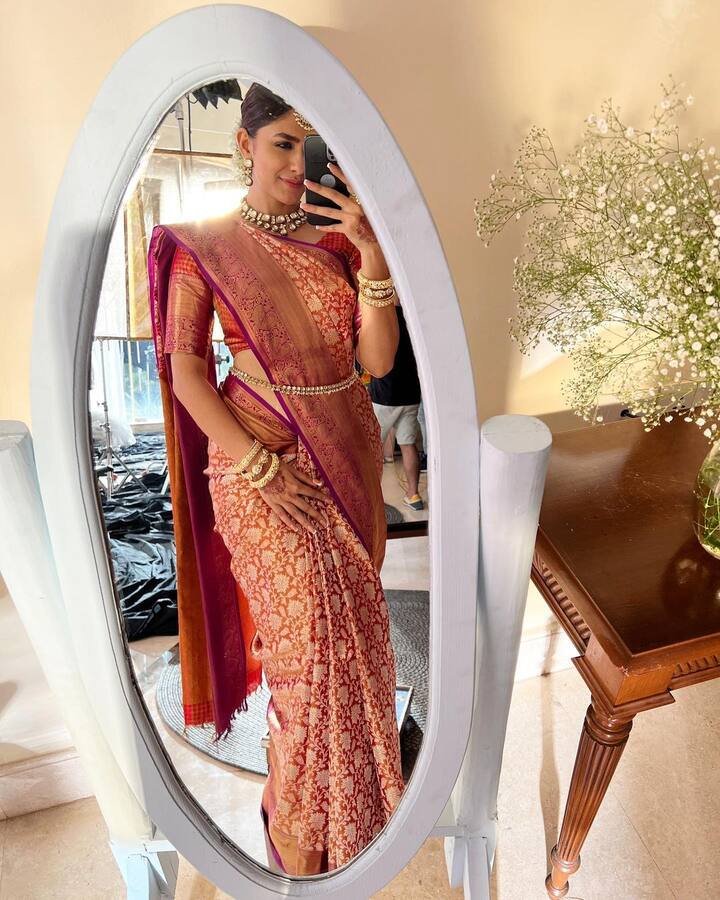 இன்ஸ்டாகிராமில் மிகவும் ஆக்டிவாக செயல்பட்டு வரும் இவர், தற்போது சில புகைப்படங்களை பதிவிட்டுள்ளார்.