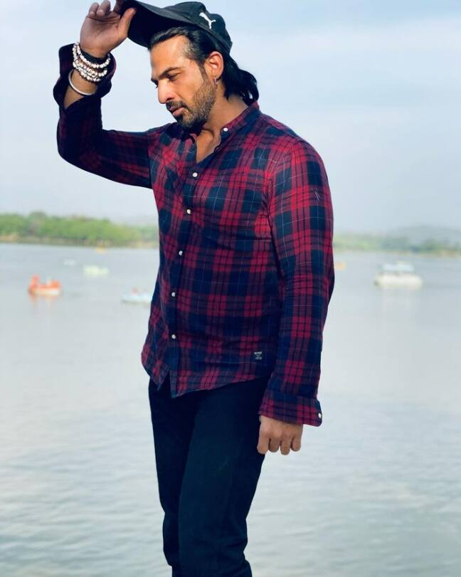 2011 में दोनों की मुलाकात हुई थी. साल 2019 में दोनों का ब्रेकअप हो गया था. ब्रेकअप के बाद उन्होंने एक्टर पर गंभीर आरोप लगाए थे.