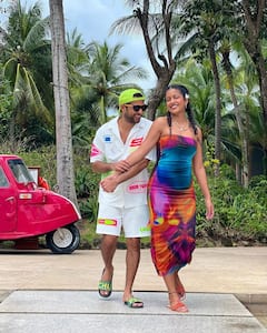 Ajay Devgn की 'बेटी' का पति संग बेबीमून, स्ट्रैपलेस ड्रेस पहन फ्लॉन्ट किया बेबी बंप