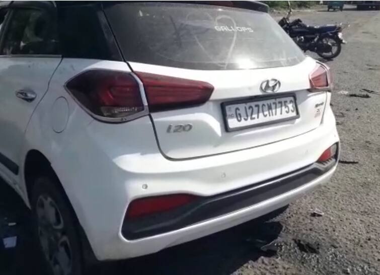 Two people death in an accident between a car and a truck near Amirgarh RTO check post Banaskantha: અમીરગઢ RTO ચેકપોસ્ટ પાસે કાર ટ્રક પાછળ ઘુસી જતા બે લોકોના મોત, મૃતક અમદાવાદના હોવાનું અનુમાન