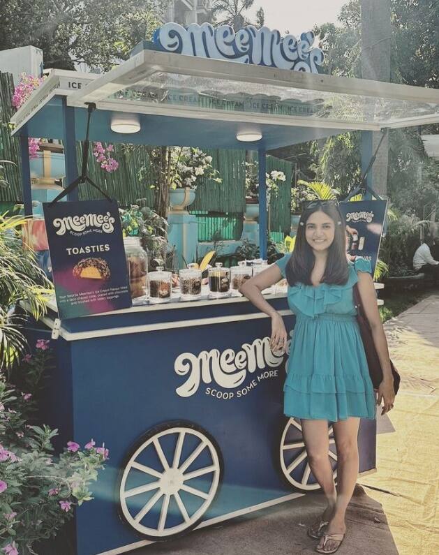 नॉटिंघम ट्रेंट विश्वविद्यालय, यूके (Nottingham Trent University UK) और निफ्ट (नेशनल इंस्टीट्यूट ऑफ फैशन टेक्नोलॉजी), भारत (The National Institute of Fashion Technology India) से पढ़ाई करने के बाद उन्होंने न्यूयॉर्क और कई देशों में काम किया है.