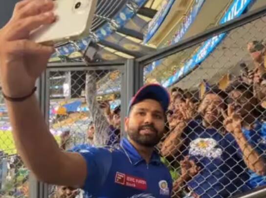 ipl-2023-mumbai-indians-captain-rohit-sharma-ran-away-with-fan-s-mobile-watch-funny-viral-video Watch: ਪ੍ਰਸ਼ੰਸਕ ਦਾ ਮੋਬਾਈਲ ਲੈ ਕੇ ਚਲੇ ਗਏ ਰੋਹਿਤ ਸ਼ਰਮਾ! ਵੀਡੀਓ 'ਚ ਦੇਖੋ ਫਿਰ ਕੀ ਹੋਇਆ