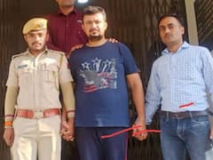 लड़कियों को किराए पर फ्लैट देकर स्पाई कैमरे से रखता था नजर, बनाता था वीडियो, मालिक गिरफ्तार