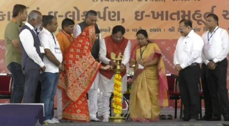Gujarat Day 2023: Who addressed Jamnagar Mayor Binaben Kothari as Rajkot Mayor during Gujarat gaurav divas celebration Jamnagar: ગુજરાત ગૌરવ દિવસ નિમિત્તે સ્વાગત પ્રવચનમાં કલેકટરની જીભ લપસી, જાણો વિગત