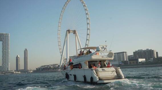 दुबईत अनोख्या पद्धतीने महाराष्ट्र दिन साजरा