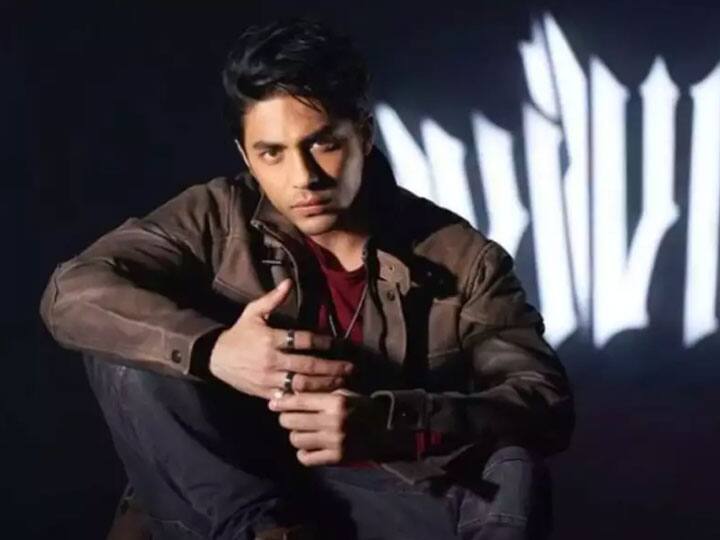 Aryan Khan फिल्म से नहीं, वेब सीरीज से रखेंगे बॉलीवुड में कदम, क्या होगा टाइटल? पढ़ें पूरी जानकारी Shah Rukh Khan son Aryan Khan is making his directorial debut with a web series titled Stardom Aryan Khan फिल्म से नहीं, वेब सीरीज से रखेंगे बॉलीवुड में कदम, क्या होगा टाइटल? पढ़ें पूरी जानकारी