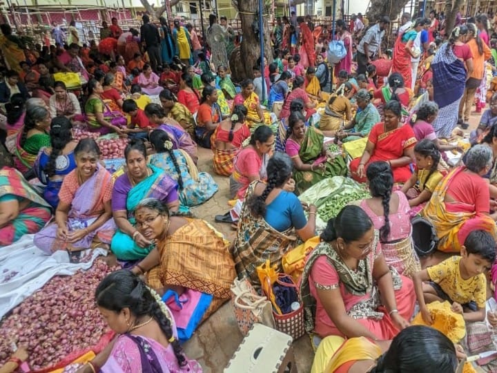 Meenakshi Kalyanam : 7500 கிலோ அரிசி.. 6 டன் காய்கறிகள்.. லட்சம் பேருக்கு விருந்து.. மீனாட்சி சுந்தரேசுவரர் திருக்கல்யாண விழா..