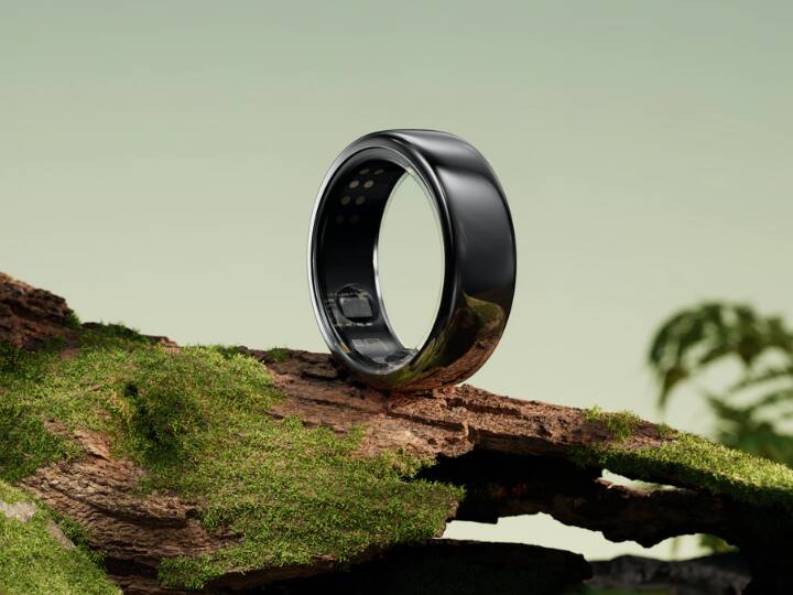 What is Ring watch how much it cost specs and other details explained घड़ी, फिर स्मार्टवॉच और अब Ring Watch...जानिए कितने की आती है एक रिंग वॉच? इसमें क्या फीचर मिलते हैं?