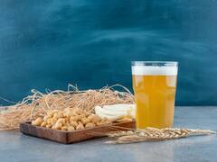 जौ के पानी के 7 लाभ जो आपको बना देंगे सेहतमंद...जानिए पीने का सही तरीका