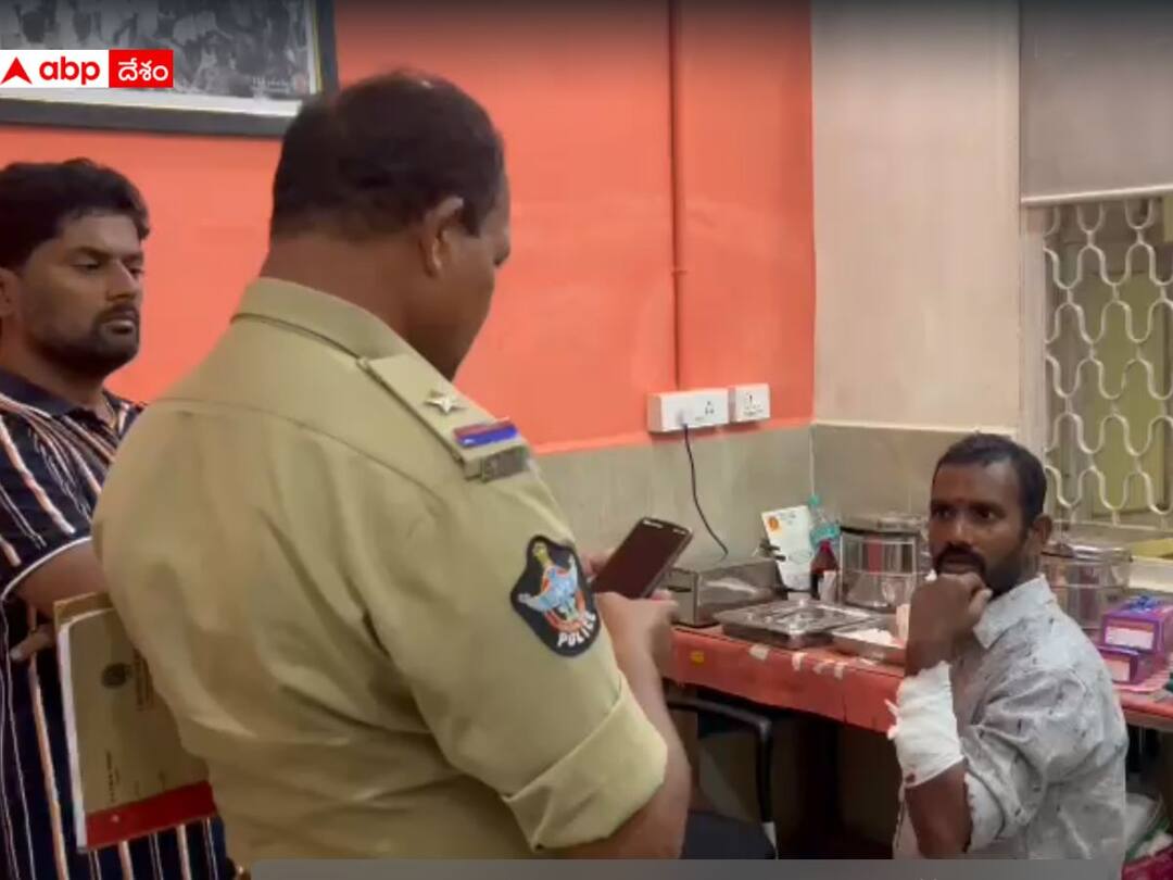 Tirumala a gang attacks a man with knifes Police registered case DNN Tirumala News: తిరుమలలో కత్తులతో ఓ బ్యాచ్ వీరంగం, వ్యక్తికి తీవ్రగాయాలు - భక్తుల ఆందోళన