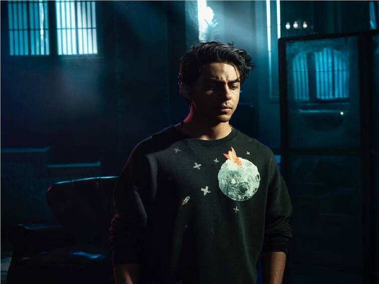 Aryan Khan's Luxury Clothing Brand D'YAVOL X Gets Trolled For Its Ridiculously Expensive Products Aryan Khan's Luxury Clothing Brand Gets Trolled For Its 'Ridiculously' Expensive Products