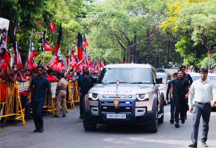 மே 1 ஆம் தேதி சர்வதேச அளவில் உழைப்பாளர் தினம் கொண்டாடப்படுகிறது.