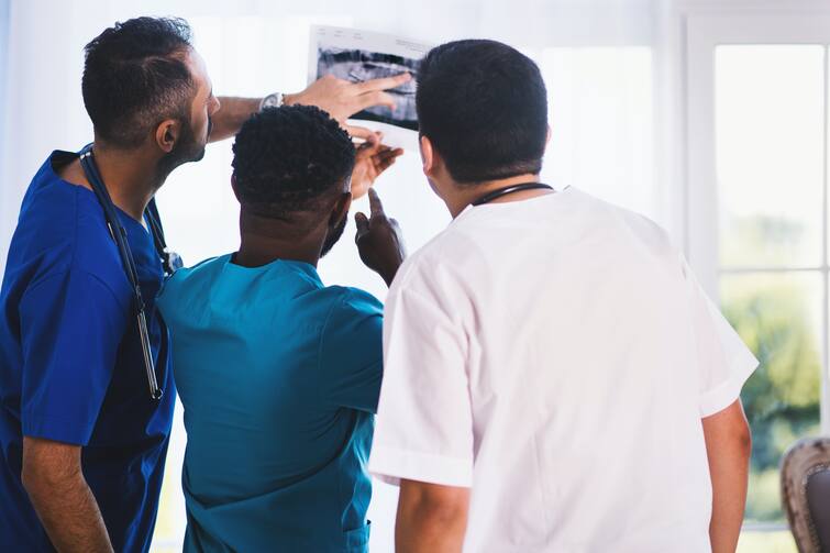 ai-tool-can-identify-cancer-more-efficiently-better-than-existing-methods-study AI Can Identify Cancer: বর্তমান পদ্ধতির চেয়ে ভাল ! ক্যান্সার সনাক্ত করতে পারবে এআই যন্ত্র