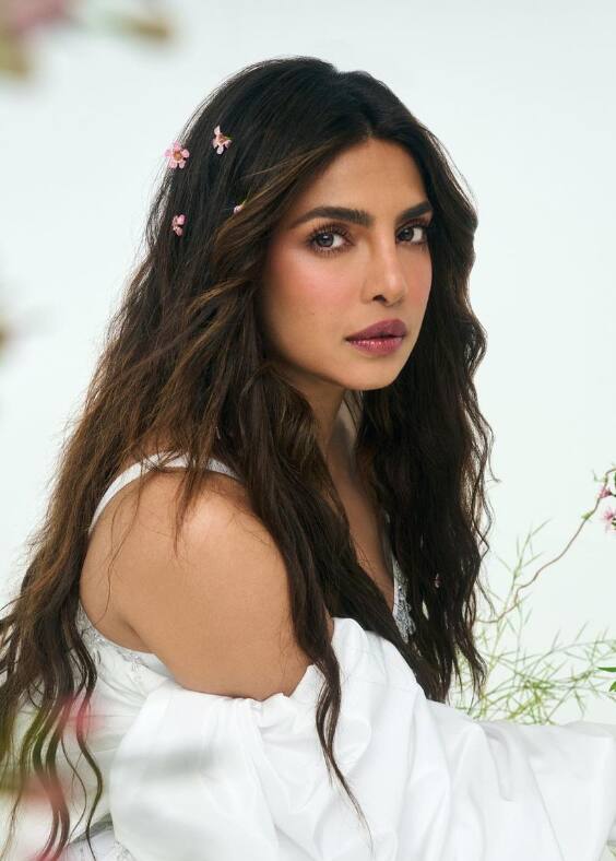 'सिटाडेल' ही वेबसीरिज जगभरातील लोकप्रिय वेबसीरिजच्या यादीत पहिल्या क्रमांकावर आहे.