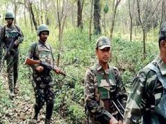 महाराष्ट्र दिनाच्या पूर्वसंध्येला गडचिरोली पोलिसांची मोठी कामगिरी, तीन नक्षलवाद्यांना घातले कंठस्नान  