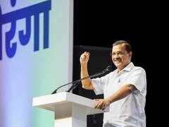 दिल्ली में सियासी घमासान, BJP अरविंद केजरीवाल के आवास के बाहर देगी अनिश्चितकालीन धरना