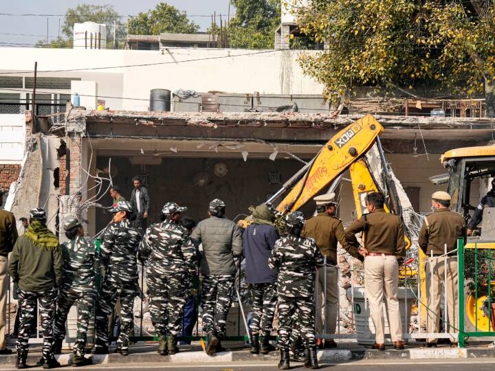 Delhi MCD Bulldozer will roar again in nangal Raya area today Check details ann Delhi MCD Anti Encroachment Drive: दिल्ली में आज फिर गरजेगा बुलडोजर, इन इलाकों में होगी अतिक्रमण विरोधी कार्रवाई 