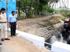 கரூரில் தூர்வாரும் பணியினை துவக்கி வைத்த ஆட்சியர் பிரபு சங்கர்