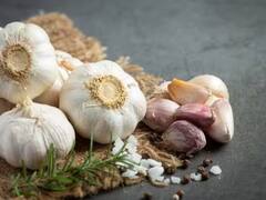 ਕੀ ਤੁਸੀਂ ਵੀ ਸਬਜ਼ੀ 'ਚ ਹੱਦ ਤੋਂ ਵੱਧ ਲਸਣ ਪਾਉਂਦੇ ਹੋ? ਤਾਂ ਇਸ ਨੁਕਸਾਨ ਲਈ ਹੋ ਜਾਓ ਤਿਆਰ