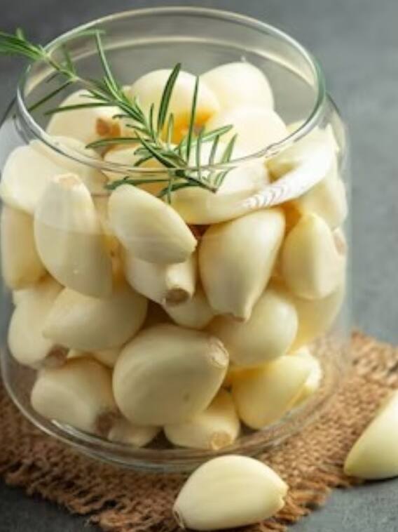 लहसुन की सिर्फ 1 कली से मिलेंगे ये 8 चमत्‍कारी फायदे