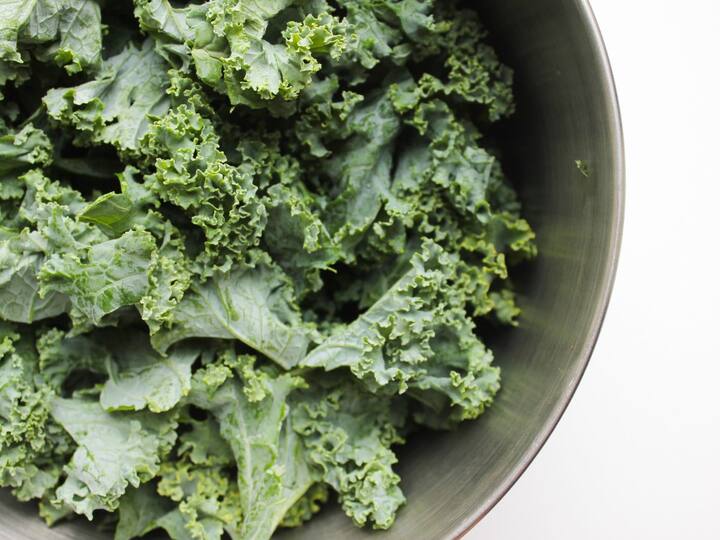 diet tips amazing-health-benefits-of-kale know in details Kale Health Benefits: সবুজ পাতাজাতীয় সবজি Kale-র পুষ্টিগুণ, কী কী সমস্যার সমাধান করে?