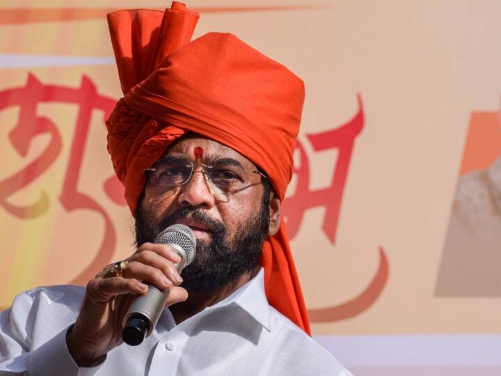 Eknath shinde on uddhav thackeray MVA vajramuth rally taunt Many people dream of becoming CM Maharashtra Politics: 'मुंबई को कौन तोड़ने वाला है', उद्धव ठाकरे की वज्रमुठ रैली के बाद CM शिंदे की पहली प्रतिक्रिया