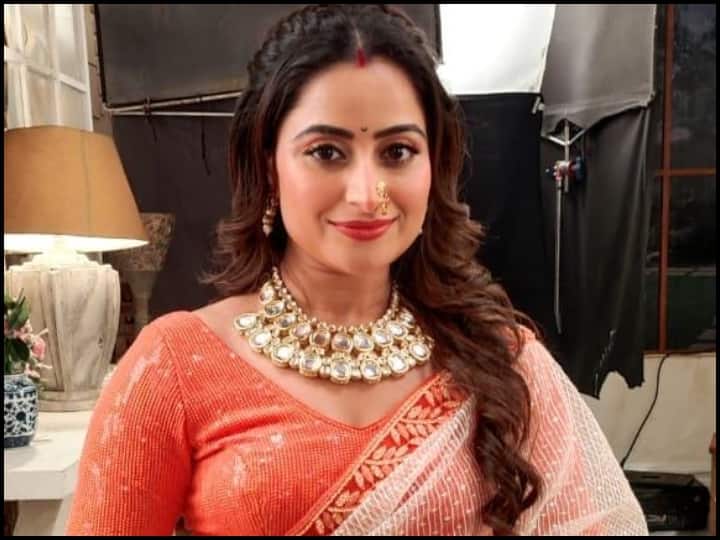 'गुम हैं किसी के प्यार में' की 'पाखी' ने शो से अलग होने पर रखी अपनी बात, जानें एक्ट्रेस ने क्या कहा Aishwarya Sharma as Pakhi Talks About to Exit the Tv Show Ghum Hai Kisikey Pyaar Meiin Watch Full Report 'गुम हैं किसी के प्यार में' की 'पाखी' ने शो से अलग होने पर रखी अपनी बात, जानें एक्ट्रेस ने क्या कहा