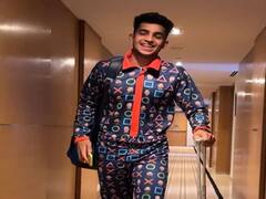 IPL 2023: Mumbai Indians Make Arshad Khan, Hrithik Shokeen Travel Wearing 'Punishment Shirt' For Being Late To Meeting