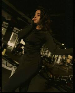 Komalee Prasad: ఈ డస్కీ బ్యూటీ పక్కా తెలుగమ్మాయి, కోమలి ప్రసాద్ లేటెస్ట్ ఫోటోలు