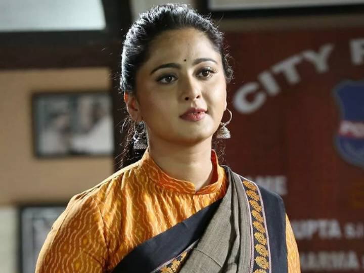 Watch Video: அருந்ததி அனுஷ்கா இவ்வளவு அழகா பாடுவாங்களா? இன்ஸ்டாகிராமில் ட்ரெண்டான வீடியோ