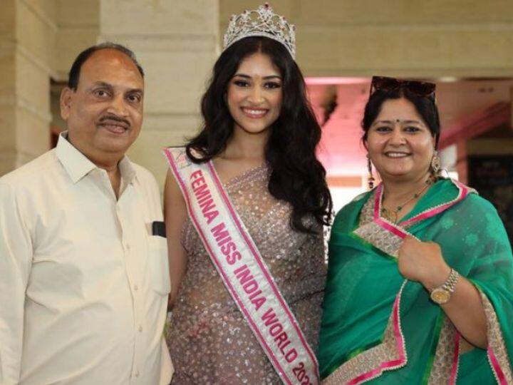 Nandini Gupta Miss India 2023 Reaches Home Kota Says She Wishes to Work for Bollywood ANN Nandini Gupta: क्या फिल्मों में दिखेंगी मिस इंडिया 2023 नंदिनी गुप्ता? खुद दिया इस सवाल का जवाब