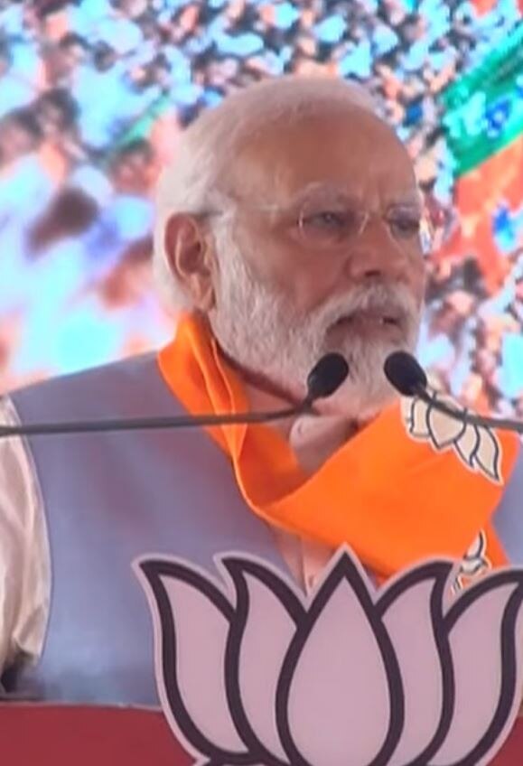 PM નરેન્દ્ર મોદીએ કહ્યું કે 'આપણે કર્ણાટકને વિકસિત ભારતનું પ્રેરક બળ, વિકસિત ભારતનું ગ્રોથ એન્જિન બનાવવાની જરૂર છે.