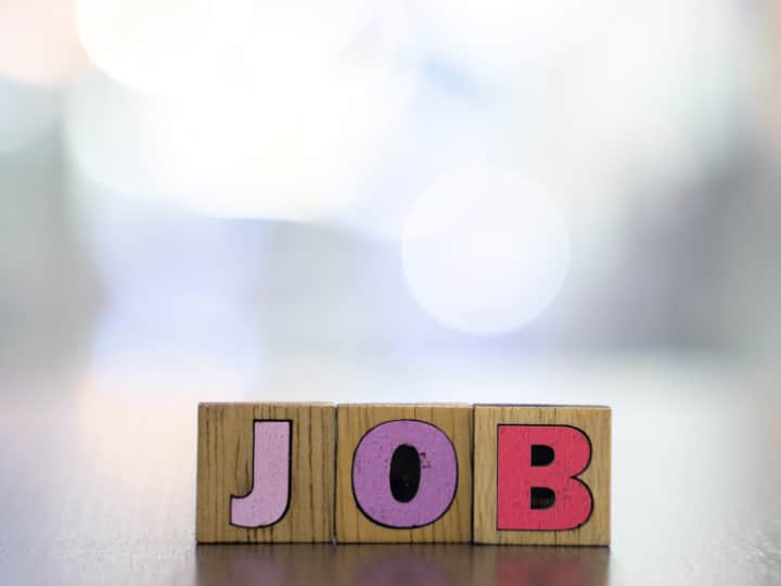 ​ISRO Recruitment 2023 apply for many posts at isro.gov.in from 4 may ​ISRO Jobs 2023: इसरो में होगी इन पद पर भर्ती, 81 हजार मिलेगा वेतन