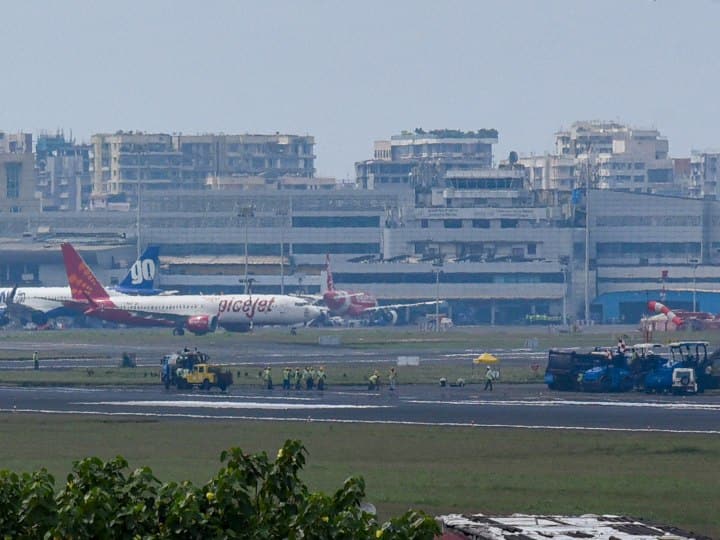 Mumbai CSMI Airport Close for 6 hours today for Maintenance check full schedule here CSMI Airport Close: मुंबई एयरपोर्ट से आज नहीं उड़ेगी कोई फ्लाइट, जाने का है प्लान तो पहले चेक कर लें शेड्यूल