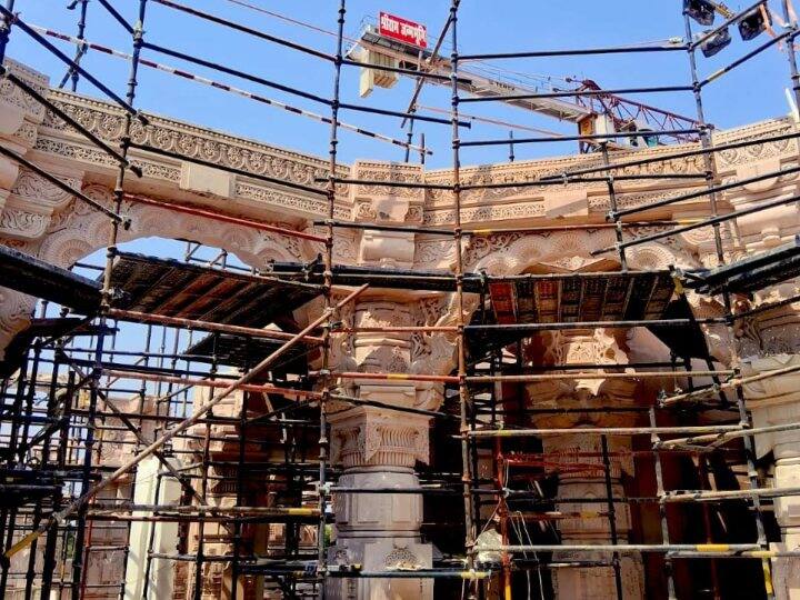 साथ ही इस मंदिर को इतना मजबूत बनाया जा रहा है कि भविष्य में कभी भी किसी भी तरह का कोई भी भूकंप आता है तो मंदिर को कोई नुकसान नहीं पहुंचा सकता.