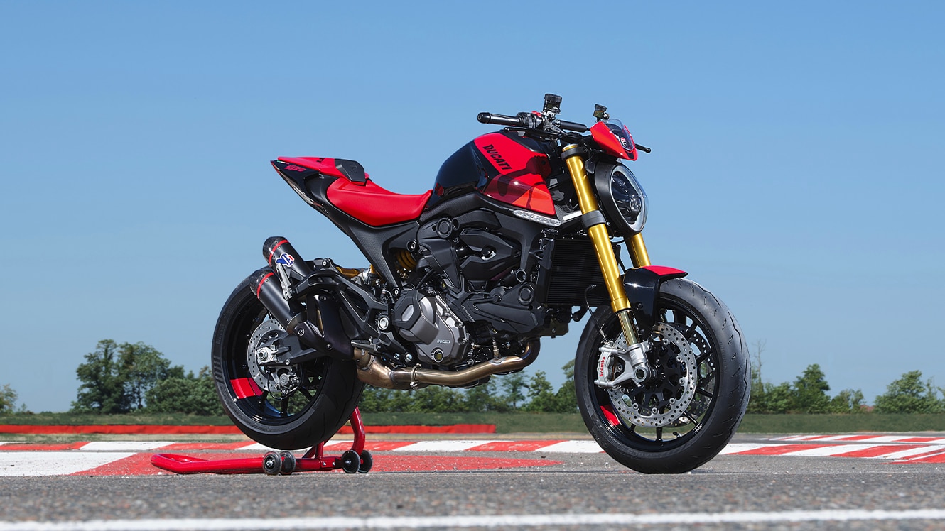New Ducati Monster SP Launched: डुकाटीची नवीन बाईक लॉन्च, कावासाकी आणि ट्रायम्फ स्पोर्ट्स बाईकला देणार टक्कर!