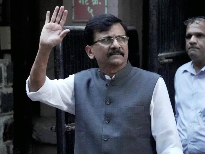 Maharashtra Politicis shivsena mp Sanjay Raut comment on  maharashtra politicis Sanjay Raut :   मला न्यायाची अपेक्षा, 16 आमदार अपात्र ठरले तर उरलेले 24 देखील अपात्र ठरतील : संजय राऊत 