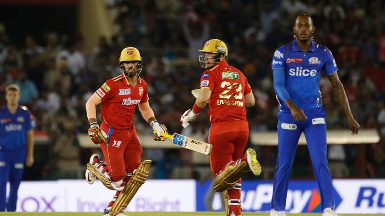 PBKS vs MI IPL 2023: Liam Livingstone Jitesh Sharma help Punjab Kings post 214/3 against Mumbai Indians PBKS vs MI IPL 2023: লিভিংস্টোন-জীতেশের ব্যাটে ভর করে পাঞ্জাবের ইতিহাস, মুম্বইয়ের লক্ষ্য ২১৫ রান