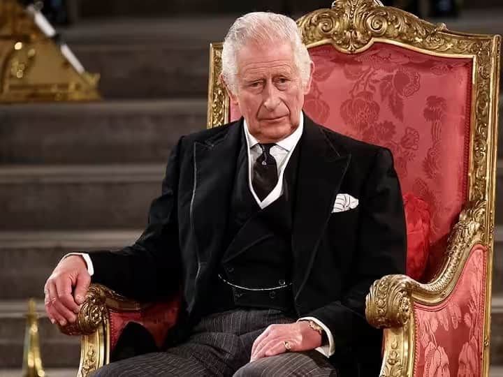UK king Charles III coronation Man arrested outside Buckingham Palace for shotgun cartridges King Charles III Coronation: बकिंघम पैलेस में फेंका शॉटगन कारतूस, मच गया हड़कंप और फिर...