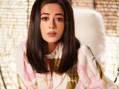 'डियर ट्रोल्स' कहते हुए बुरी तरह भड़कीं टीना दत्ता, एक्ट्रेस ने सोशल मीडिया पर लिख डाला लंबा चौड़ा पोस्ट