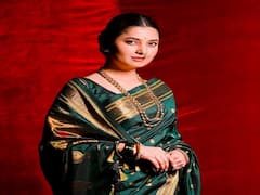 Prajakta Mali: गळ्यात बोरमाळ, नाकात नथ अन् लाजरी नजर; प्राजक्ता माळीच्या लूकवर चाहते फिदा