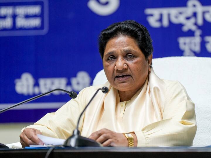 UP Nikay Chunav 2023 BSP Chief Mayawati close Meerut leader Gautam Bhati Join BJP UP Nikay Chunav 2023: BSP को बड़ा झटका, BJP में शामिल होंगे मायावती के करीबी नेता