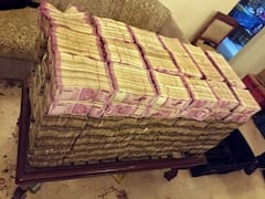 CBI ने WAPCOS के पूर्व CMD को किया गिरफ्तार, छापेमारी में मिले 38 करोड़ कैश