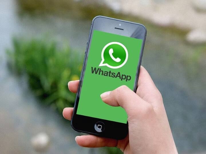 Whatsapp chat transfer feature for iPhone: whatsapp is working on chat transfer feature iPhone યૂઝર્સ માટે WhatsApp લાવી રહ્યું છે આ સ્પેશ્યલ ફિચર, એક જ ક્લિકમાં ટ્રાન્સફર થશે ચેટ્સ