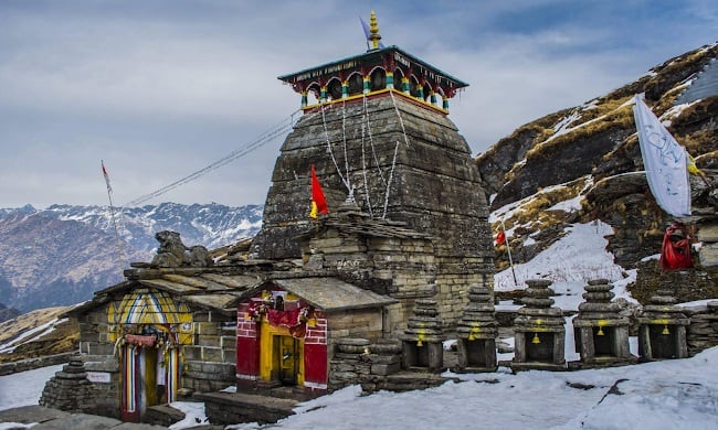 The world's tallest Shiva temple is situated on the mountain, know the specialty of Tungnath Tungnath Temple: પર્વત પર આવેલું છે વિશ્વનું સૌથી ઊંચું શિવ મંદિર, જાણો તુંગનાથની ખાસિયત